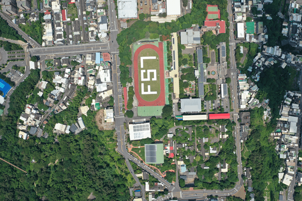 彰化高商空拍機拍攝FS7排字畫面3.png