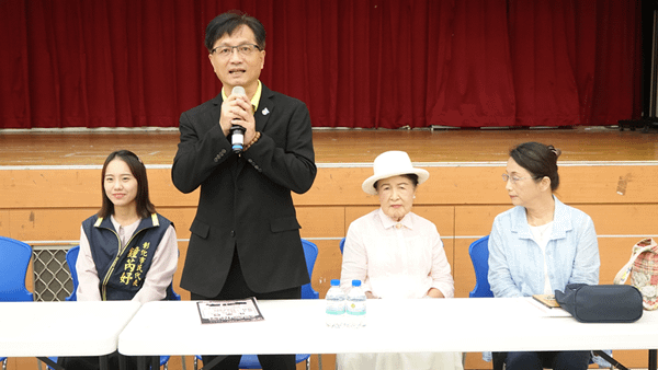 大通電子中秋節送關懷 發放彰化市獨居長者慰問金3.png