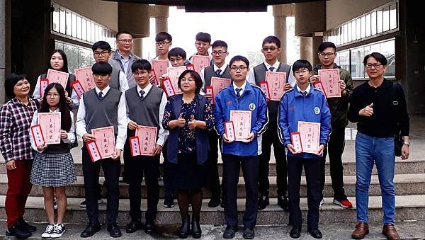 溪湖高中學測成績優異 締造溪高首次學測滿級分1.jpg