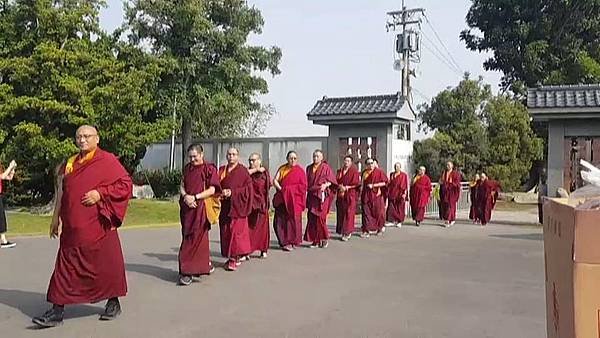 萬景藝苑辦除疫息災法會 祈請遣除瘟疫和疾病2.jpg