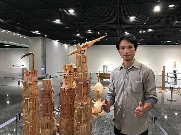 劉庭易2020雕塑展 雕鑿時代風景2.jpg
