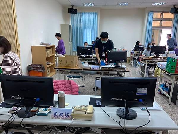 和美鎮公所防疫超前部署 第二辦公室實施異地分流上班4.jpg