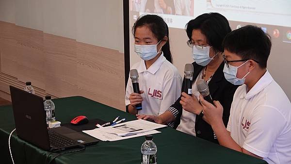 tutorJr捐贈線上學習課程 攜手縣府助彰化學子邁向國際4.jpg