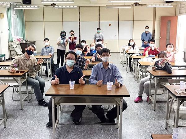 大葉大學消防學程科普活動 鎮平國小動手做科學4.jpg