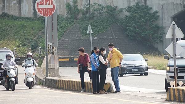 彰化議員聯合為鄉親請命 解決彰化交流道交通壅塞2.jpg