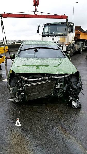 國道三號彰化路段4車連環撞 疑未保持安全距離釀禍2.jpg