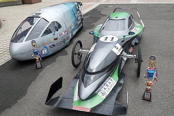 環保節能車靜態賽 大葉蟬聯車輛製作獎冠軍4.jpg