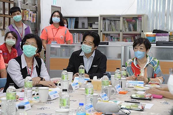 張淑芬推廣偏鄉教育 賴清德走訪馬興社區2.jpg