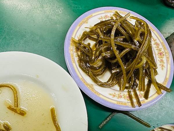 被惡性中傷的劉山東牛肉麵~有網紅云公關約的和那些業配不同~~