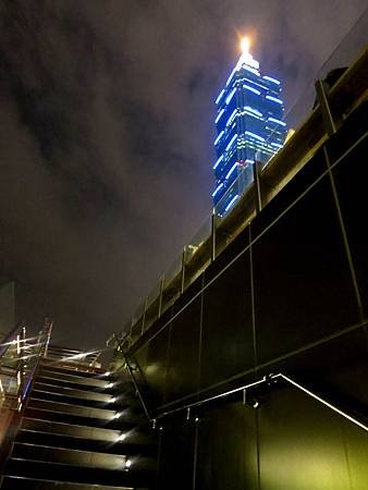 20120810-43