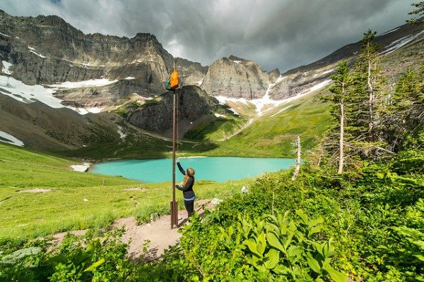 Hanging-Food-at-Cracker-Lake.jpg