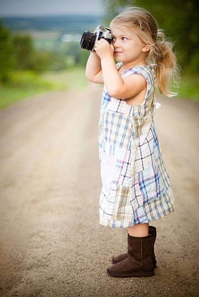 blonde-camera-child-189857