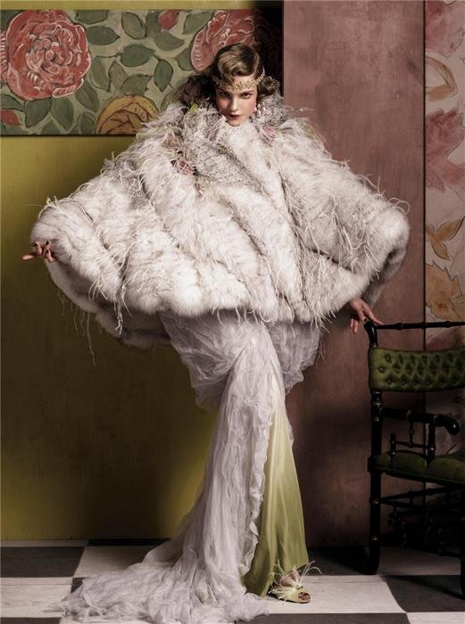 Natalia Vodianova by Steven Meisel (Fashioning The Century - Vogue US May 2007) 11.jpg