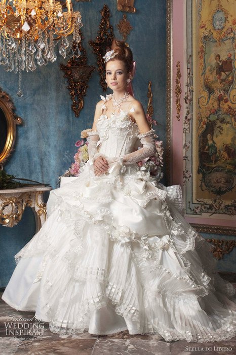 marie-antoinette-wedding-dress