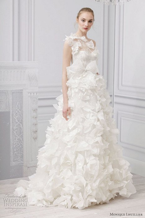 monique-lhuillier-spring-2013-innocence-wedding-dress