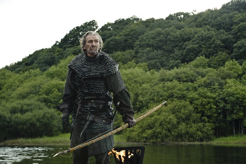 Clive Russell as Brynden (The Blackfish) Tully