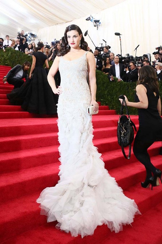 Idina Menzel in Donna Karan.jpg