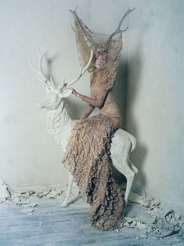 aya-jones-xiao-wen-ju-harleth-kuusik-yumi-lambert-nastya-sten-by-tim-walker-for-vogue-uk-march-2015-1.jpg