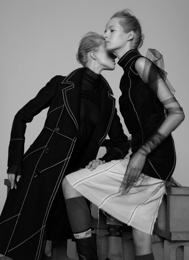 sasha-luss-daria-strokous-by-pierre-debusschere-for-v-magazine-94-spring-2015-1.jpg