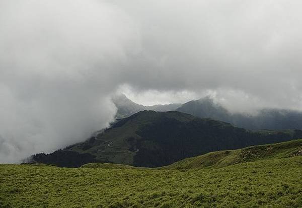冰雹~合歡山北峰
