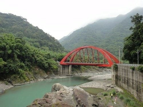 紅河谷與加九寮步道: