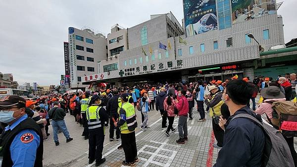 白沙屯媽祖在彰化秀傳醫院 20240320(07:40~07