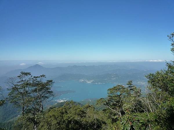 水社大山--鳥瞰日月群山