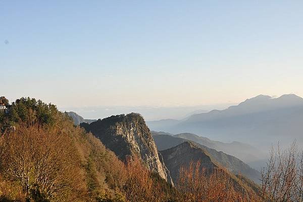 祝山觀日出:阿里山一日遊(1)