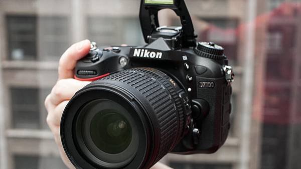 Nikon_D7100_02