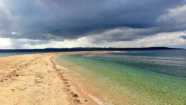 higatangan-island-sandbar