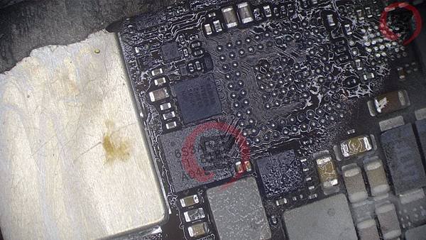 iPad Pro 12.9 三代不充電過一手直接報廢