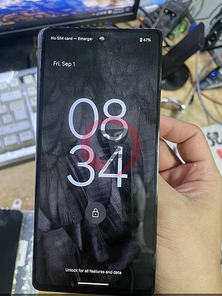 Google Pixel 7 不開機救資料