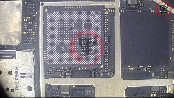 HTC U12+ 無法開機惡修機數據救援（惡意破壞維修）