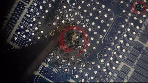 ASUS AX88U 雷擊不開機
