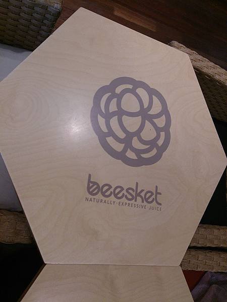 beesket17