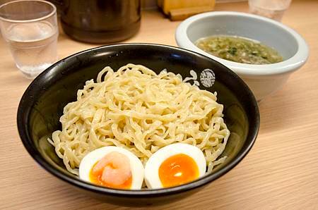 ひるがお 東京駅店