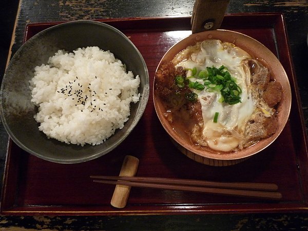 轉戰到淹見小路的喝鈍-かつ丼