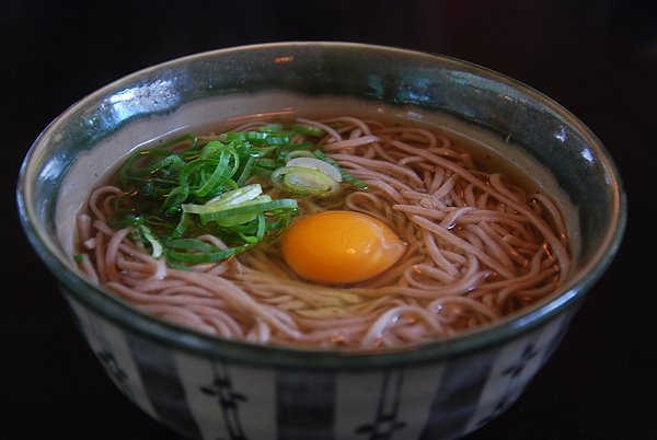 蕎麥麵,也不錯啦!日本人真愛生蛋