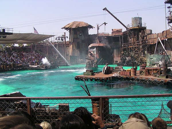 Universal Studio Water World show-2.JPG