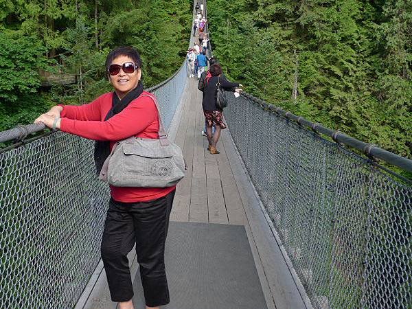 0709 capilano bridge