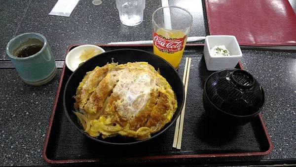 島波6日中飯