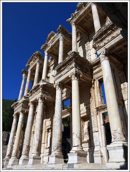 Ephesus libary.jpg