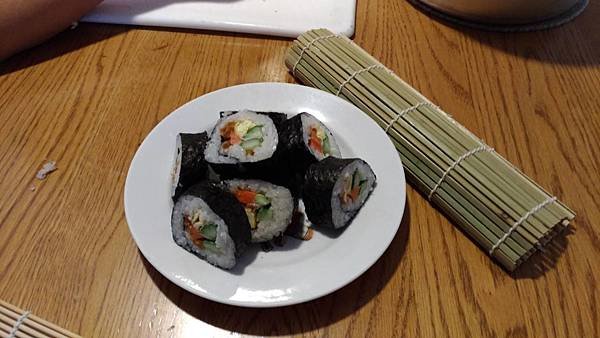 sushi-1.jpg