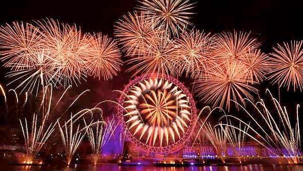 Fireworks_London Eye_Front.jpg