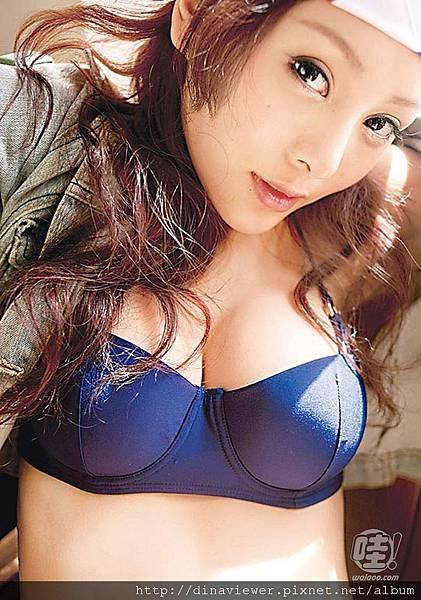 何佩瑜 (200).jpg