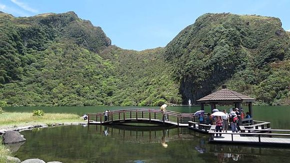 龜山島之旅, 龜尾湖