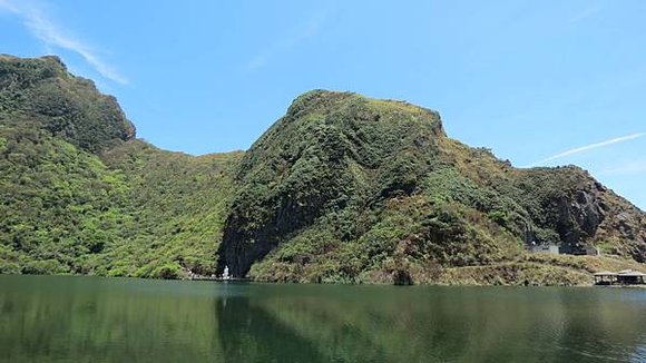 龜山島之旅, 龜尾湖