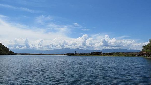 龜山島之旅, 龜尾湖