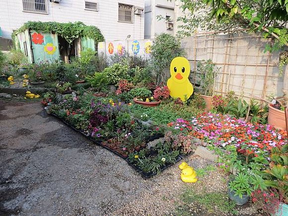 桃園地景廣場藝術節, 小鴨花園