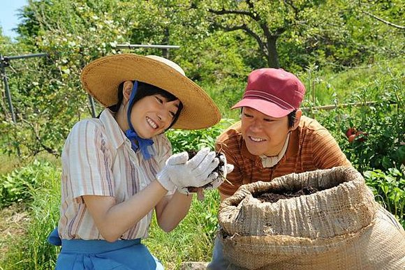 這一生至少當一次傻瓜(奇跡のリンゴ), 阿部貞夫.菅野美穗